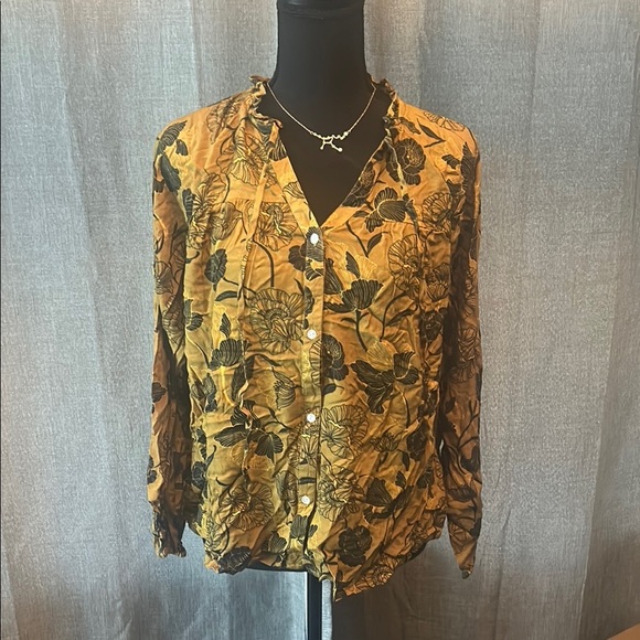 Tres Jolie Accessories Yellow and Black Casual Button Down Shirt - Picture 1 of 5